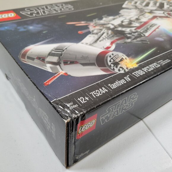 LEGO Star Wars: Tantive IV (75244) - Picture 16 of 16